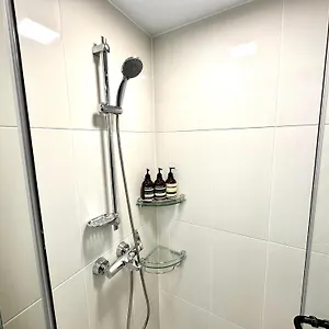 아파트호텔 노벰버스테이 인 랜드마크, 인천