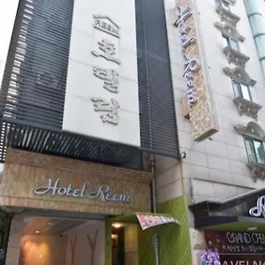Reem 2*, Seoul South Korea
