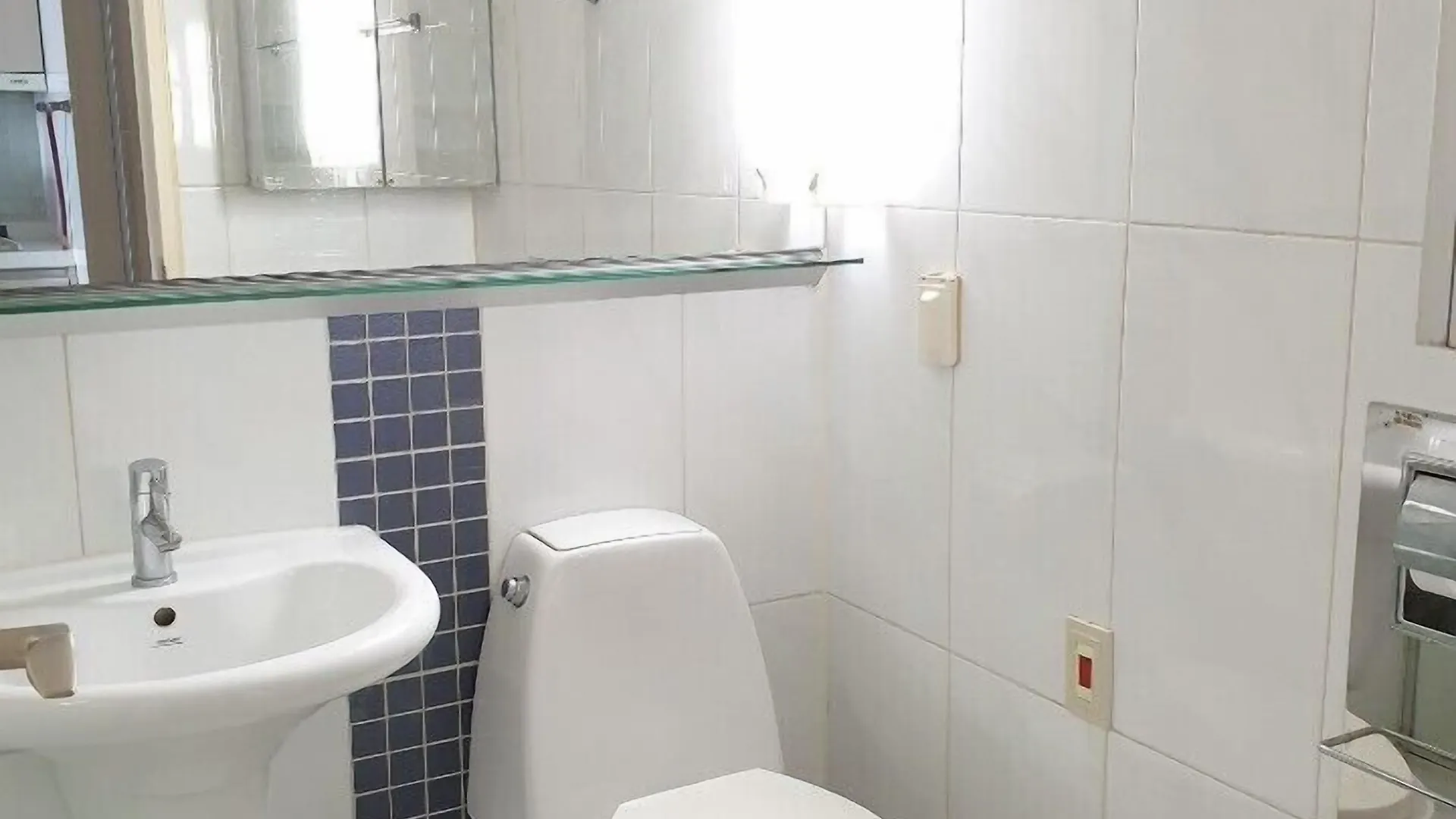 Good Day Airtel Hostel Incheon