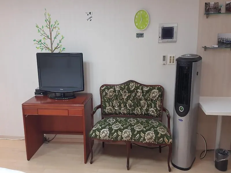 Good Day Airtel Hostel Incheon