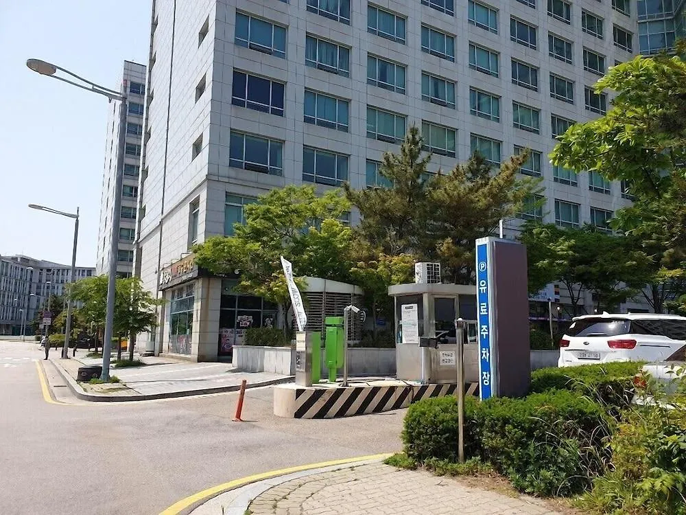 Good Day Airtel Hostel Incheon