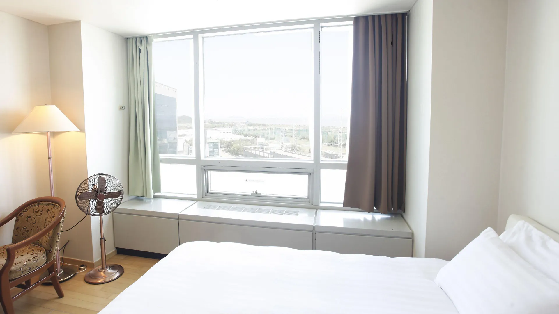 Good Day Airtel Hostel Incheon Korsel