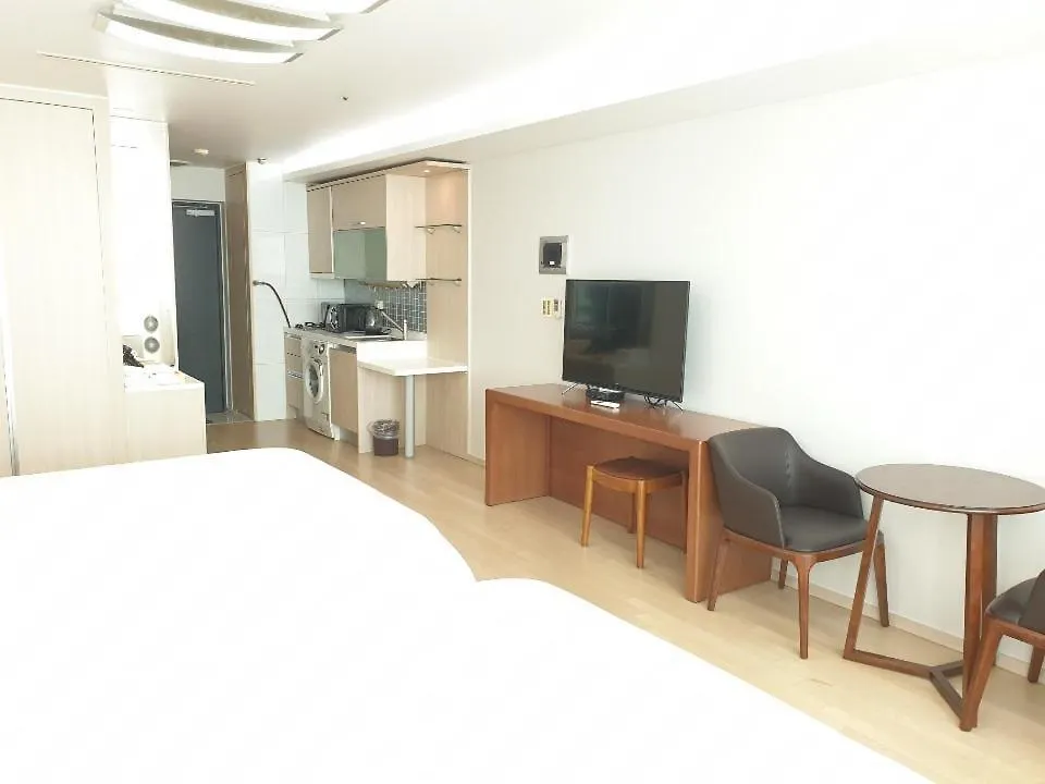 Good Day Airtel Hostel Incheon